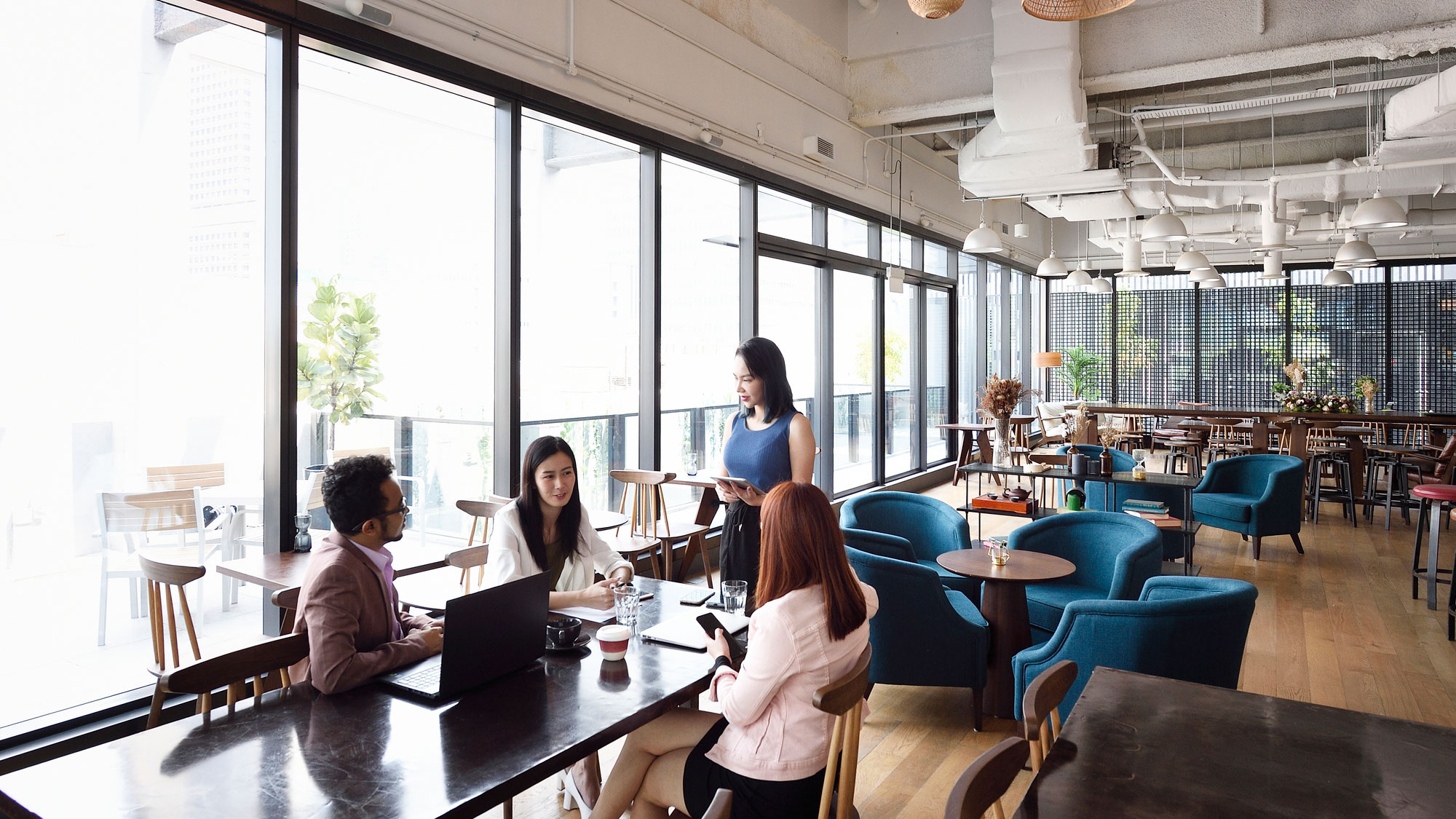 Main-Image-Captive-Insurance-for-Hospitality-Companies